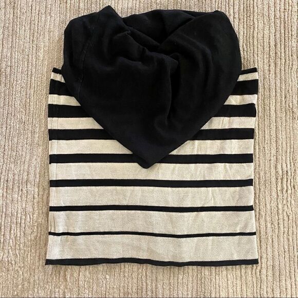 NWT Viva Terra by Indigenous Alpaca wool Black Cream Reversible Cowlneck tank M - Picture 4 of 8